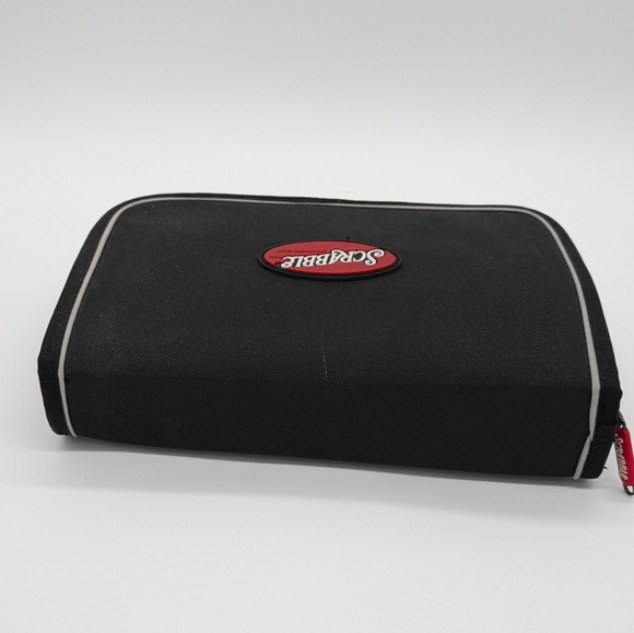 Scrabble Game Folio Edition -Play On The Go - Picture 4 of 5